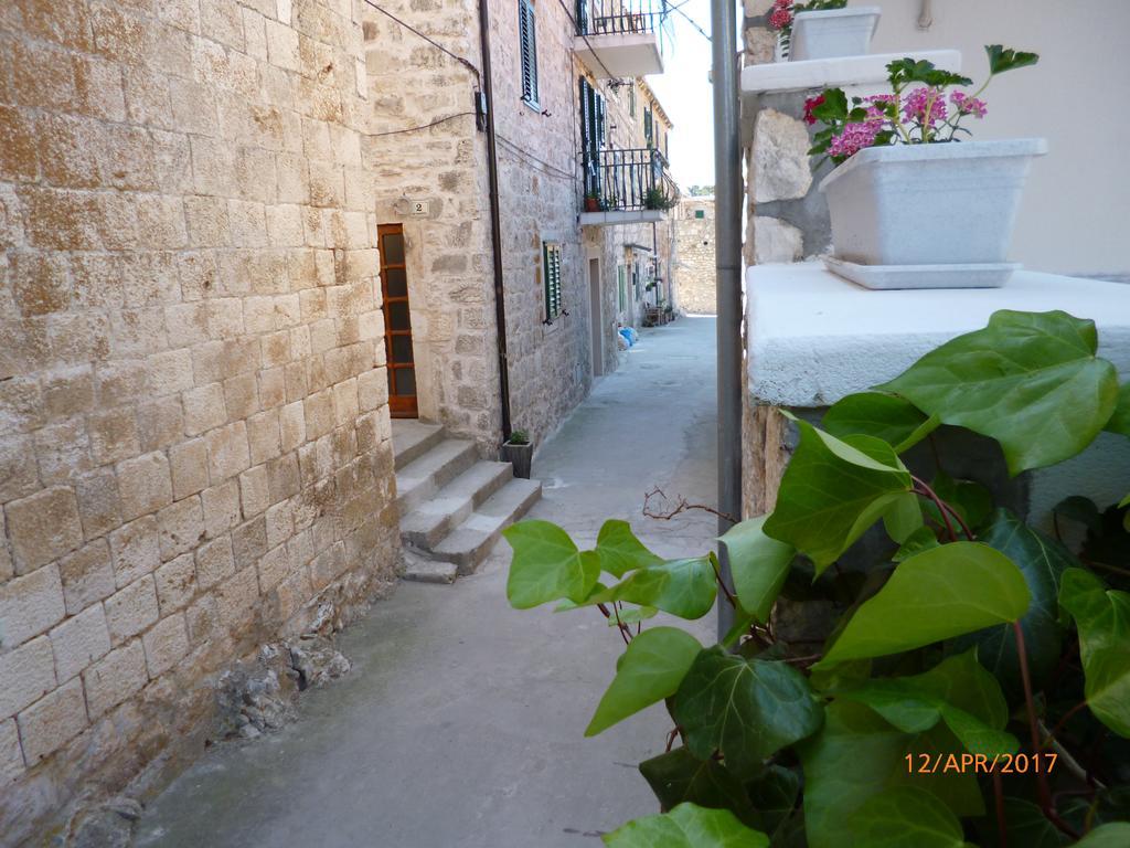 Apartments Haracic Hvar Town Exteriör bild